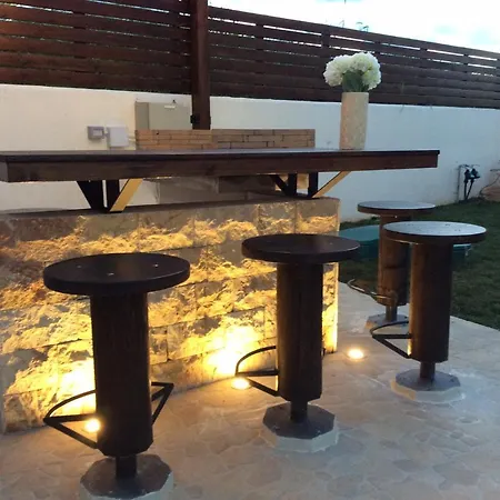 فيلة Dream House Latchi Polis