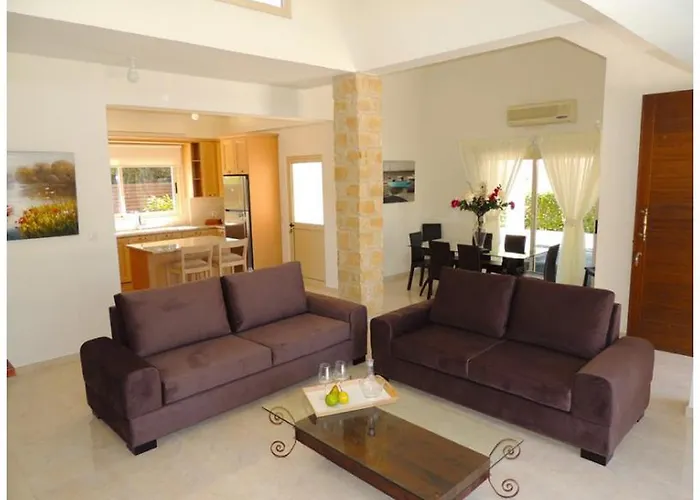 Dream House Latchi * Polis