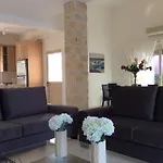 Dream House Latchi וילה *