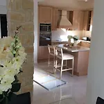 Dream House Latchi וילה