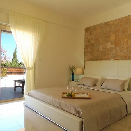 Dream House Latchi Villa