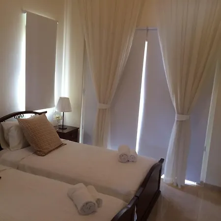 Dream House Latchi וילה