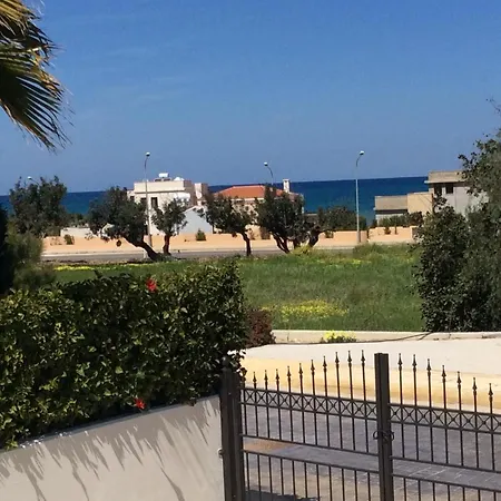 فيلة Dream House Latchi Polis