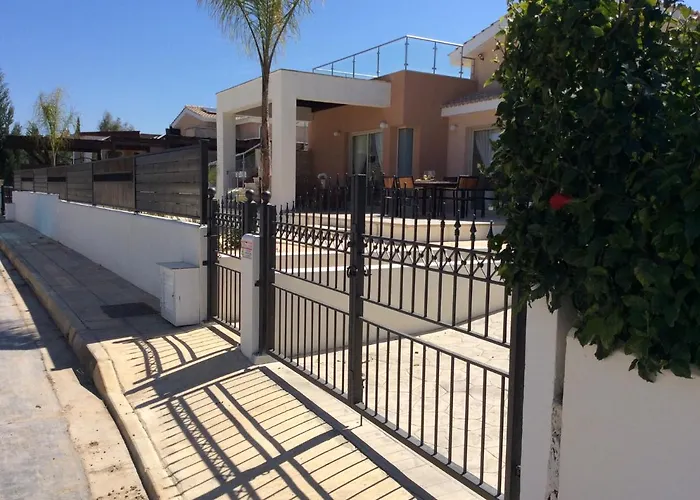 Dream House Latchi * Polis