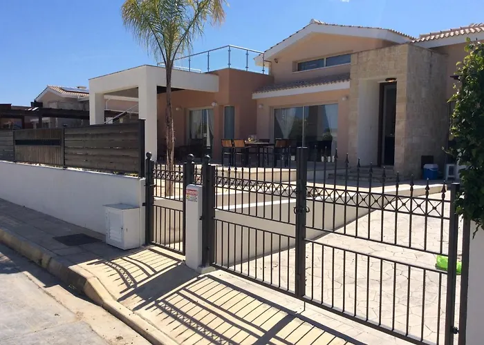 וילה Dream House Latchi